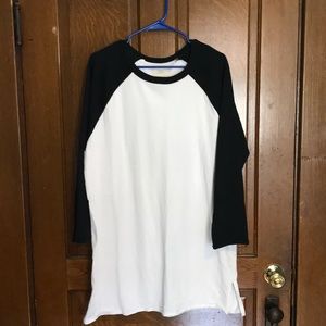 X-large long sleeved shirt